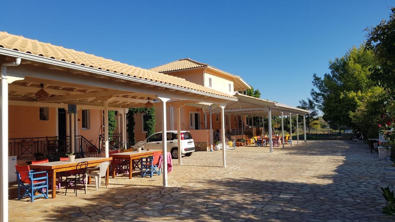 Evaggelia Studios Frínion Exteriér fotografie